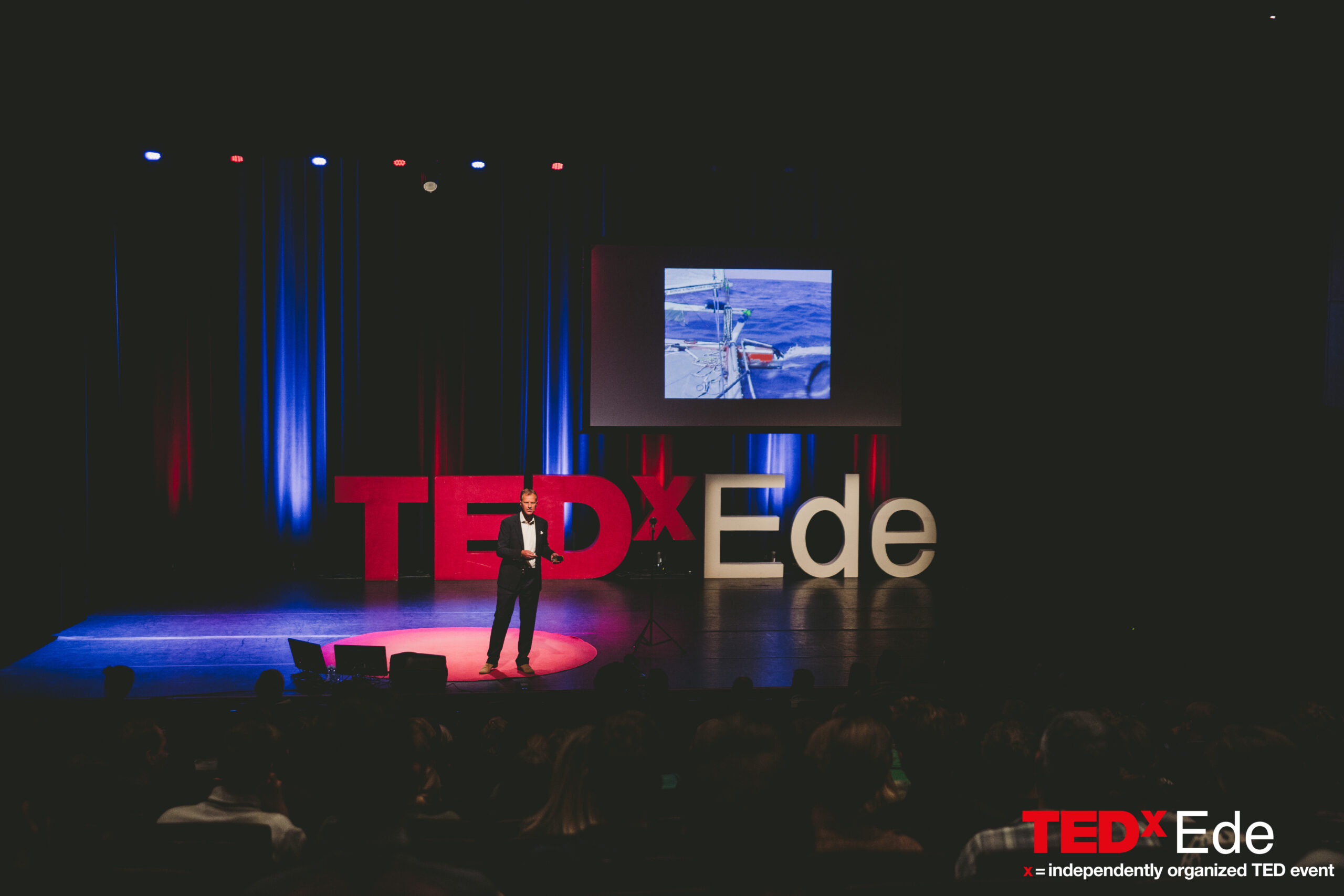 Hans Bouscholte als keynote spreker tijdens de TedEx in Nederland